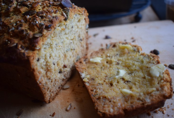 Buttered superfood soda bread - recipe via Crumbs and roses